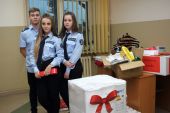 "Szlachetna Paczka" od łomżyńskich policjantów i uczniów klas policyjnych